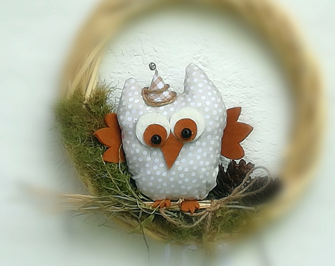 Türkanz with owl - Christmas cream star boots