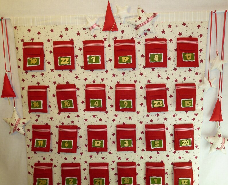 Adventskalender Säckchen Beutel Sterne rotAdventskalender zum Befüllen Bild 1