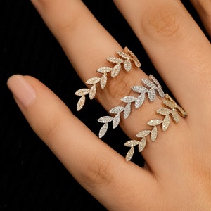 14k Gold Diamond Leaf Vine Ring: Micro-Pavé Floral Jewelry