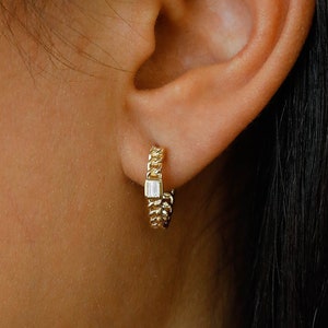 Diamond huggie hoop, Cuban Curb Link earrings, with Baguettes diamond in the center, 14k Solid Gold, social value fine jewelry