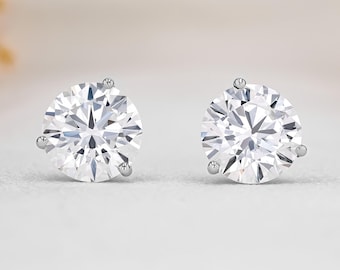 Lab Grown Diamond Stud Earrings: Round Diamonds, 14k Solid Gold