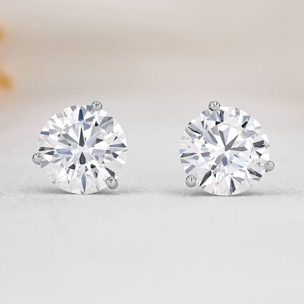 Lab Grown Diamond Stud Earrings: Round Diamonds, 14k Solid Gold