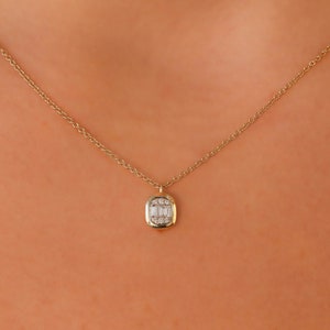14k Gold Diamond Baguette Solitaire Pendant Necklace