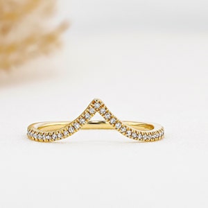 14k Gold Diamond Chevron Ring: Stackable &quot;V&quot; Ring