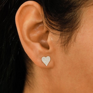 14k Solid Gold Pavé Herzform Ohrringe Naturdiamant