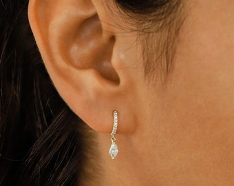 Single (halbes Paar) 18k Massivgold Natürliche Diamant Marquise geformt baumeln Tropfen Huggy Hoop Ohrringe