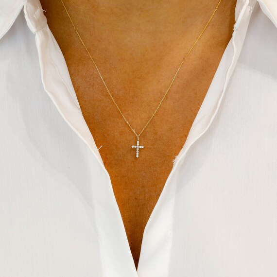 Natural Diamond Cross Pendant Necklace 
