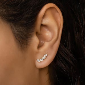 Pendiente de diamantes escaladores tipo marquesa: oro de 18 k, racimo graduado (individual)