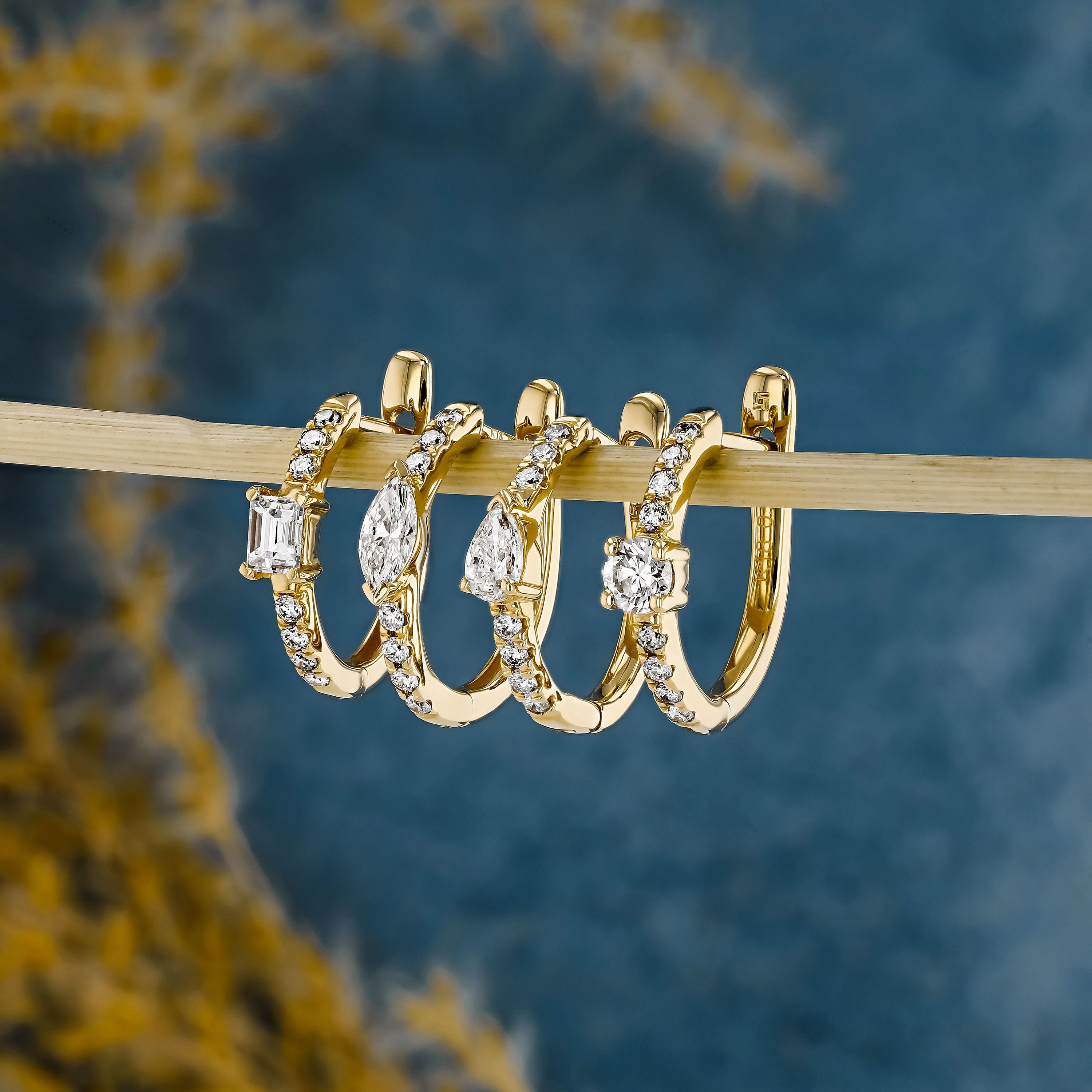Single (half Pair) 18k Solid Gold Natural Diamond Baguette