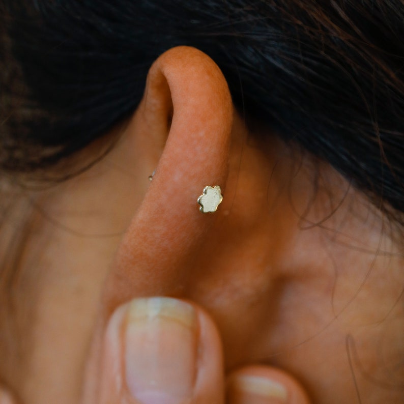 Single Half Pair Earring 14k Solid Gold Natural Diamond Low Profile Small Three Prong Minimalist Stud Earrings image 5