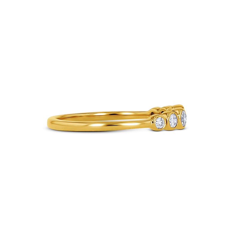 ELORA | Bezel Set Diamond Ring in Platinum (0.48ct tw.)