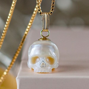 White Pearl Skull Necklace Skull Pendant Carved Pearl Pendant Gothic Jewelry Memento Mori Gothic Pendant Skeleton Pendant Pearl Pendant