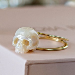 Solid 14k Gold Pearl Skull Ring Skull Carved Pearl Ring Gothic Jewelry White Pearl Ring Gothic Ring Skeleton Pendant Memento Mori