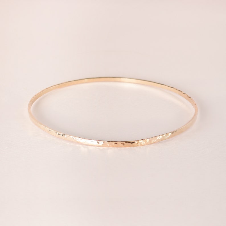 Hammered Bangles Gold Filled Bangles Plain Bangle Textured Bangle Hawaiian Bangle Gold Bangle Pearl Bracelet Dainty Bracelet Simple Bangle