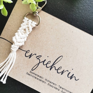 Schlüsselanhänger Makramee mit Karte | Geschenk Erzieherin, Lehrerin, Kollege, Kollegin, Mama, Freundin, Oma, Herzmensch, Geburtstag,
