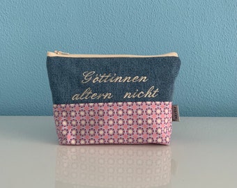 Schminktasche "Göttinnen altern nicht"