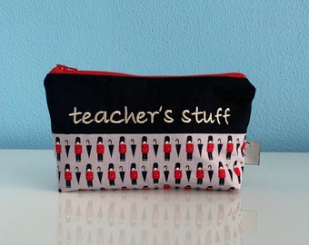 Pencil case "King's Guard"