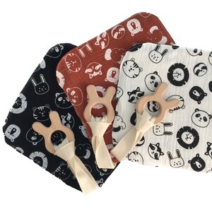 Knistertuch „Tierköpfe“ mit Anhänger