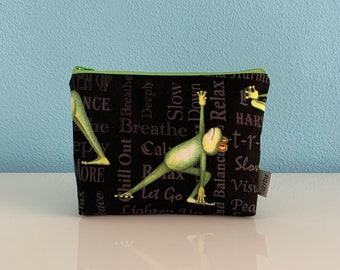 Schminktasche „Breathe“ mit Yoga Frosch