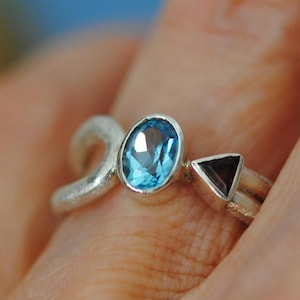 Silver ring, garnet, blue topaz, 925 sterling silver, multi-stone ring, size 55