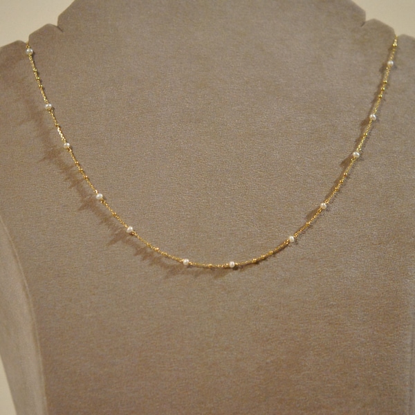 Fine gold pearl necklace with mini freshwater cultured pearls and small gold beads, 925 sterling silver, gold-plated with 750 yellow gold (18 carat)