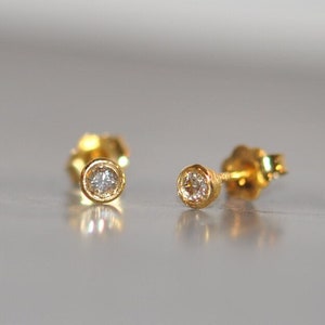 Mini-Diamant-Ohrstecker, 925 Sterling Silber, 750 Gold, Champagner-Diamant, ein Paar kleine, mini, tiny, Punkt-Ohrstecker