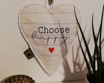 Fabric heart * Choose Happy * Pine wood filling - shavings * Gift tag * Door wreath * Dangle