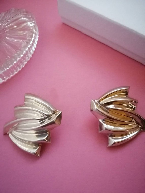 Sterling Silver Zig Zag Puffed Earrings