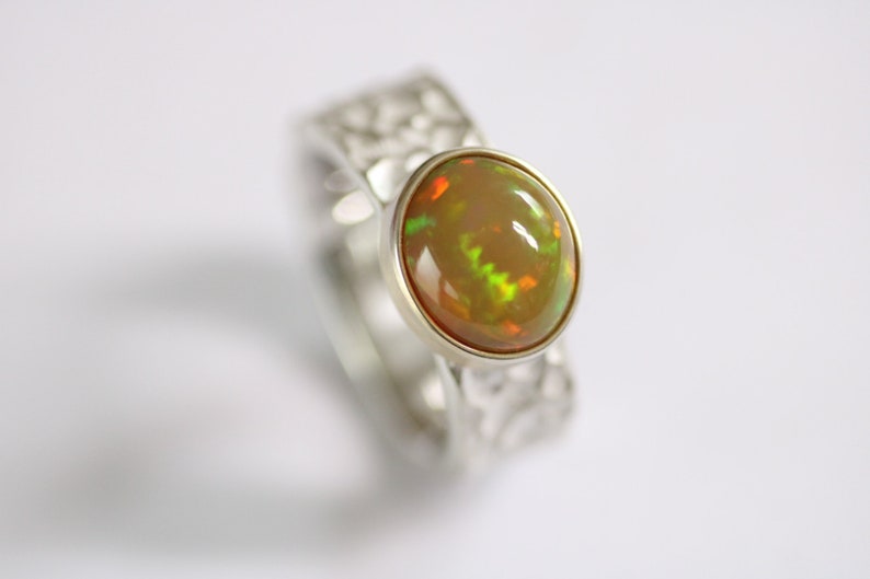 Ring in Silber mit schönem in 750Gold gefassten Opal Cabochon von Frank Schwope, Schmuckstück, Ring für Damen, Unikatschmuck, Schmuckunikat Bild 9