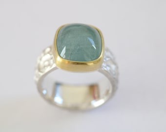 Ring in Silber mit schönem in 750Gold gefassten Aquamarin von Frank Schwope, Himmellblau, Unikatschmuck, Goldschmiedearbeit, Ring, Aquamarin