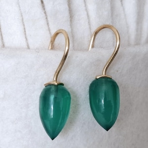Pair of earrings made of 750 gold with green agate drops by Frank Schwope, agate, gold, earrings, earrings, green, unique jewelry, ear, Schwope, Au