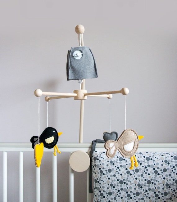 Le Carrousel En Bois Un Manege Un Carrousel Musical De Bebe Etsy