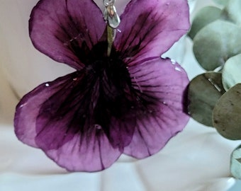 Collier avec vrai géranium, collier de géranium réel, vraie fleur, collier botanique, fuchsia