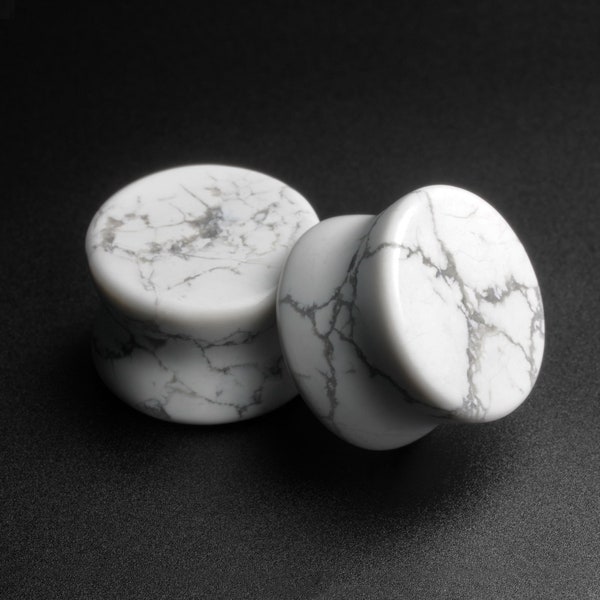 Howlite Double Flare Stone Plug | Organic Stone Ear Stretcher Gauges | Sizes 6mm (2g) - 25mm (1") | FREE Delivery Available!