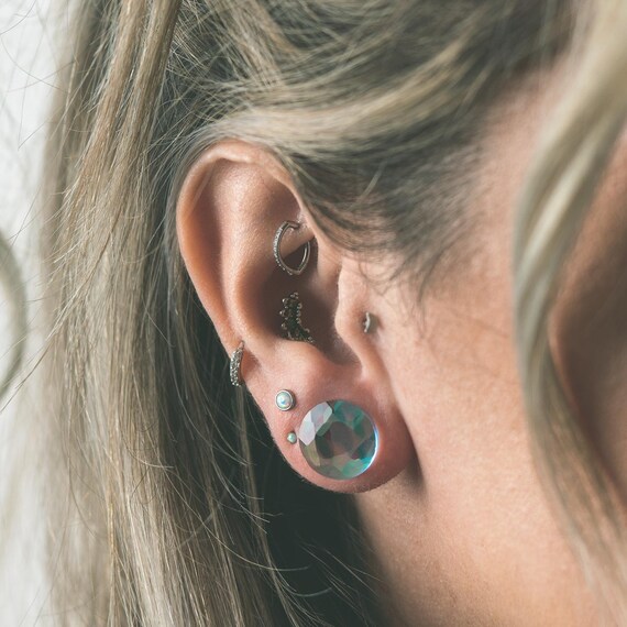 Faceted Aurora Glass Double Flare Plug Glass Stretcher Gauge