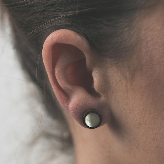 Dilatatore per orecchie in finto legno Sono con inserto in