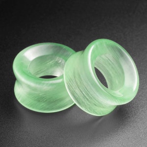 Green Cat&#39;s Eye Glass Double Flare Concave Tunnel | Glass Ear Stretcher Gauges | Sizes 6mm (2g) - 25mm (1&quot;) | FREE Delivery Available!