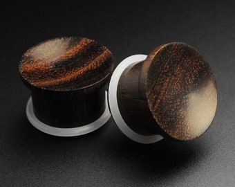 Sono Wood Single Flare Concave Plug | Wooden Ear Stretcher Gauges | Ear Stretchers | Sizes 5mm (4g) - 16mm (5/8") | FREE Delivery Available!