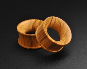 Wooden Organic Flesh TunnelsOlive Wood Single Flare Concave TunnelSIBJ