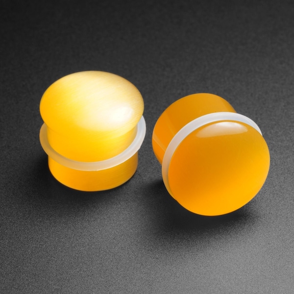 Bouchon convexe évasé simple en verre jaune | Jauges d'allongement des oreilles en verre | Dimensions 3 mm (8 g) - 16 mm (5/8") | Livraison gratuite dans le monde entier !