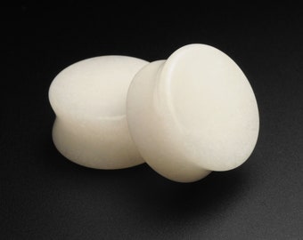 Dilatador de jade blanco con doble acampanado / Dilatador de piedra orgánica / Tamaños: 6 mm (2 g) - 22 mm (7/8") / ***¡Sin aranceles de EE. UU.!***