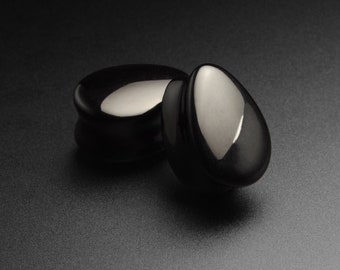 Black Glass Double Flare Teardrop Plug | Glass Ear Stretcher Gauges | Sizes 6mm (2g) - 19mm (3/4") | FREE Delivery Available!