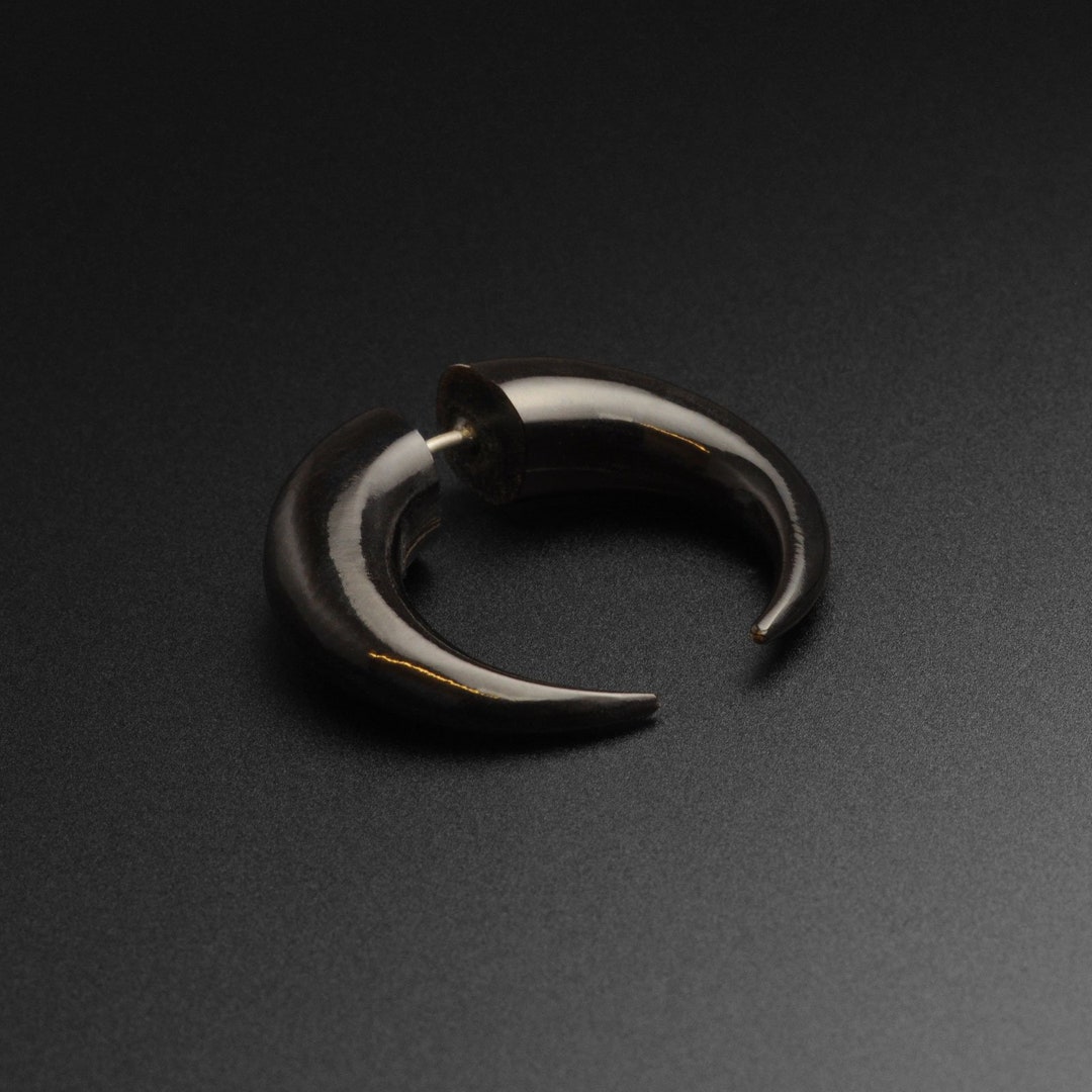 Organic Fake Ear Stretcher Plug Earrings Horn Fake Gauge Pincher Plugs