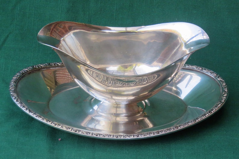 Silver Gravy Boat with Attached Dish by Wm Rogers Vintage Etsy
