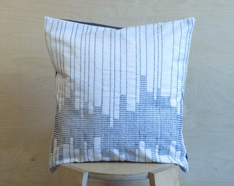 Cushion cover with hand embroidery 40 x 40 cm