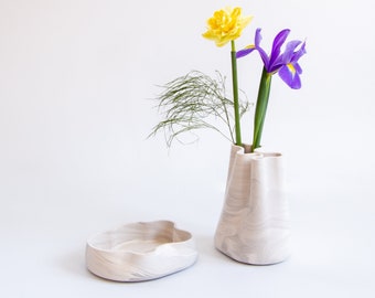 2er Set | Weißes Marmor Finish Accessoire Tablett + skulpturale Vase