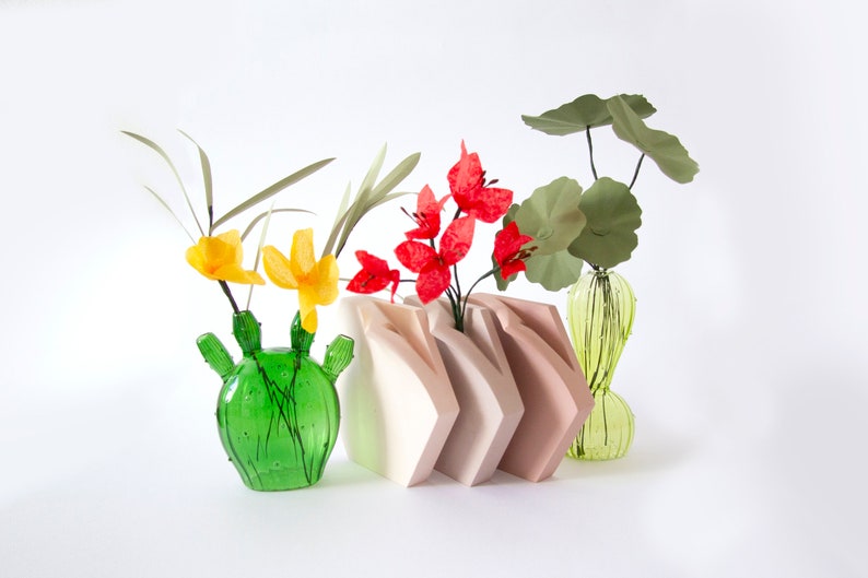 Hexagonal table-top vase single piece by Extra&ordinary Design image 2