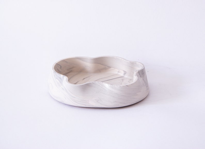 White marble finish accessory tray image 4