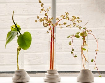 Less than perfect:  Marble finish plants propagator / mini vase - Set of 3