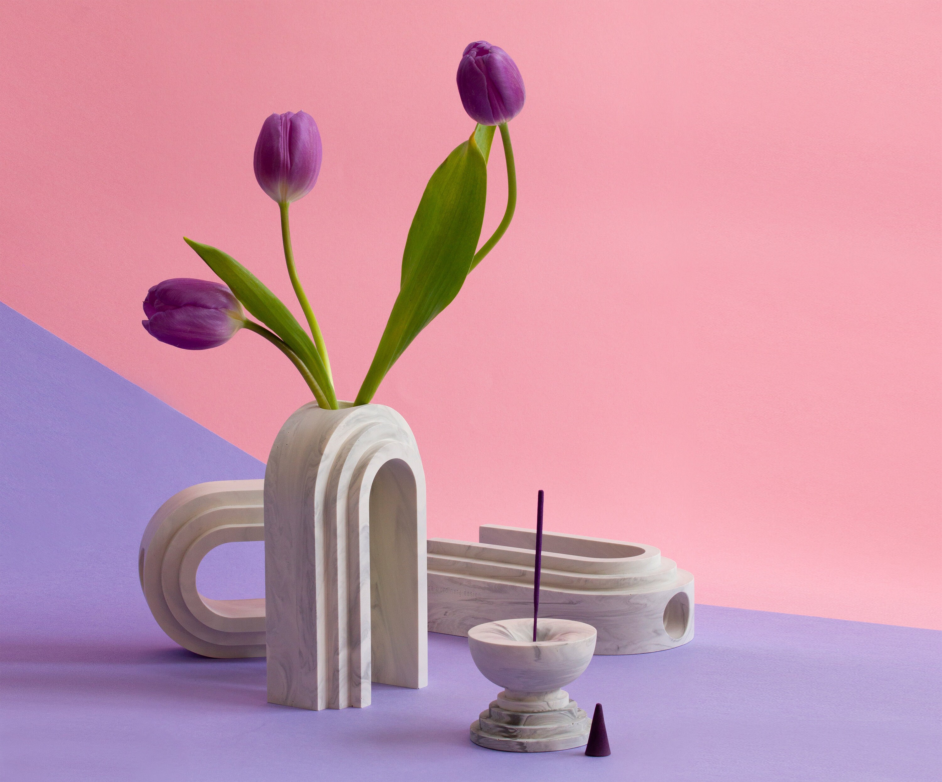 Vase/Propagateur en Finition Marbre de La Collection Scala Par Extra&ordinary Design